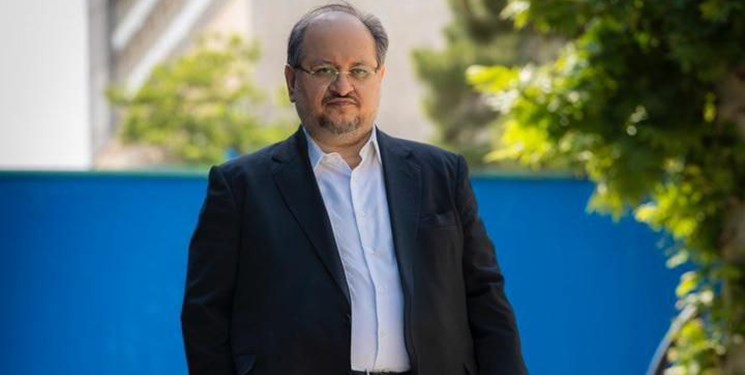 دعوت محمد شریعتمداری از فعالان سیاسی برای پیش ثبت نام در انتخابات