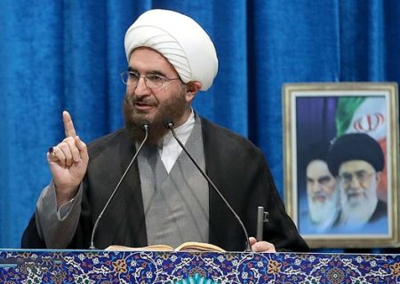 دفاع مقدس هشت ساله نقطه عطف تاریخ ایران و جهان محسوب می‌شود
