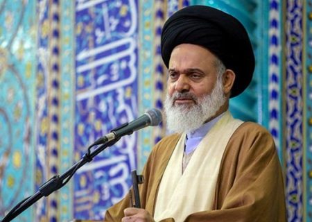 آن روزی که امام تنها بود شهدای موتلفه کنار امام را گرفتند و ایشان را از تنهایی در آوردند