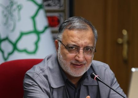 دشمنان با تحریم رسانه‌ها و شخصیت‌های ایرانی فقط دل خودشان را خوش می‌کنند