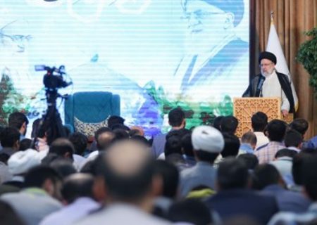 دانشگاه باید نظام مسائل کشور را تدوین و بر حُسن اجرای آن نظارت کند
