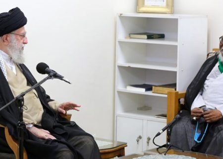 همه در دنیای اسلام وظیفه دارند به مردم فلسطین کمک کنند