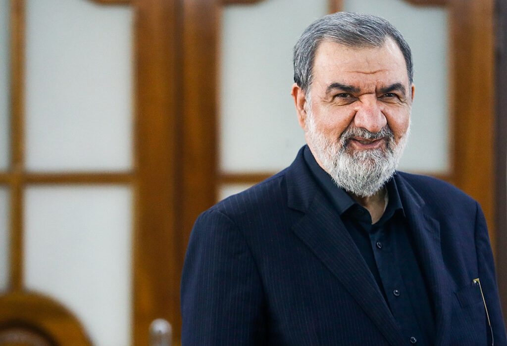 امروز موضوع وحدت در جبهه انقلاب از ضروریات پیشرفت کشور است